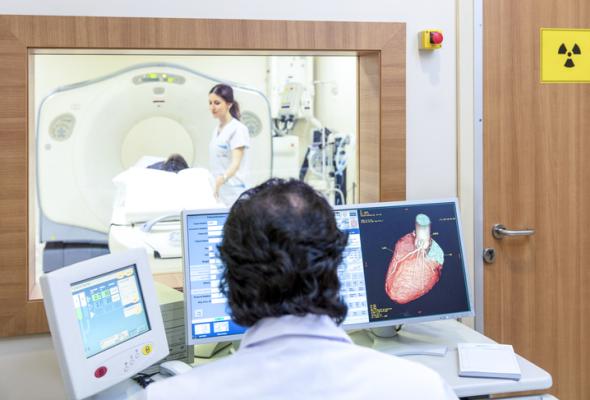 远程编程心脏植入装置是安全的MRI扫描